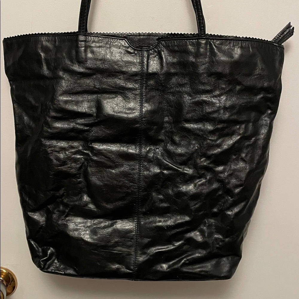 Latico Black Leather Zipper Tote
